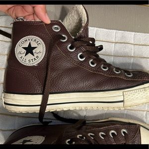 Converse High Cut Womens Size 10